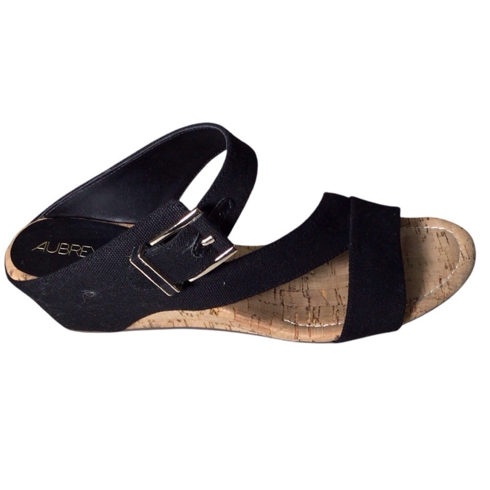 Aubrey Lynn Strappy Cork Sandals EUC size 6.5